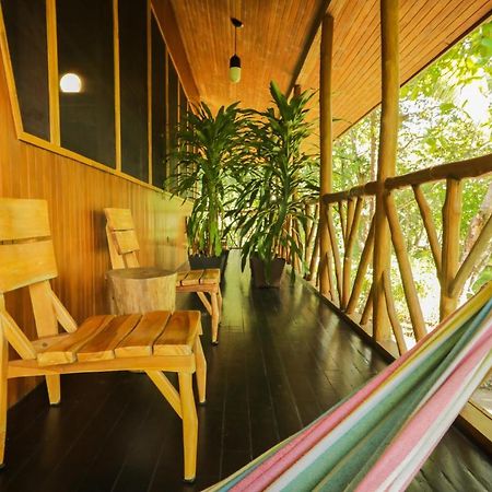 Punta Preciosa Bed & Breakfast Puerto Jimenez Exterior photo